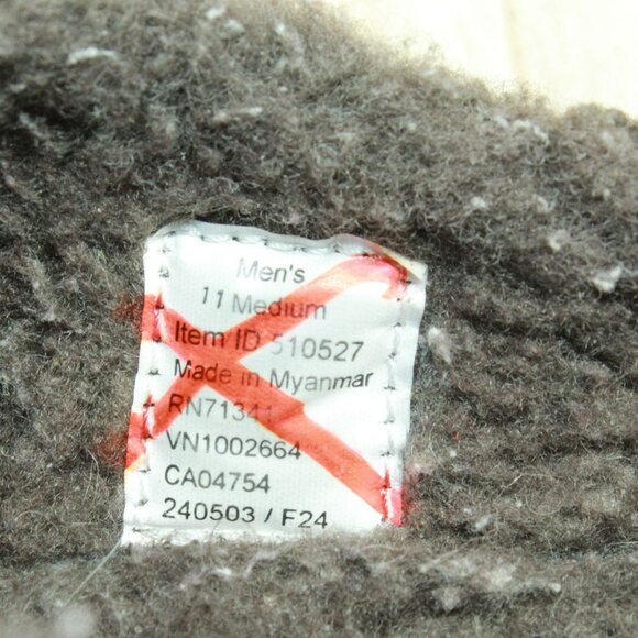 LL Bean Dark Gray Suede Fleece Lined Mountain Slipper Scuffs Size 11 M - Picture 8 of 9